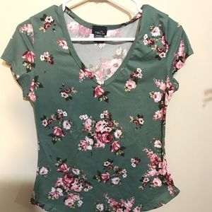 Rue 21 soft floral T-shirt